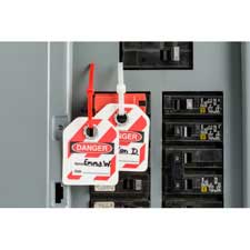DANGER Do Not Operate Mini Tags - Brady Part: 148824 | BradyID.com