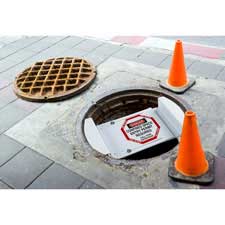 Brady Part: 43748 - DANGER Confined Space Manhole Cover