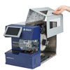 Impresora y aplicadora de banderas BradyPrinter A5500 con Suite de Identificación de Producto y Alambre 2