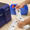 Kit de Impresora de etiquetas a color BradyJet J5000 con Suite de Identificación de Seguridad e Instalaciones 2